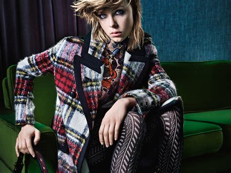 burberry inverno 2016|La nuova campagna Burberry per l'Autunno.